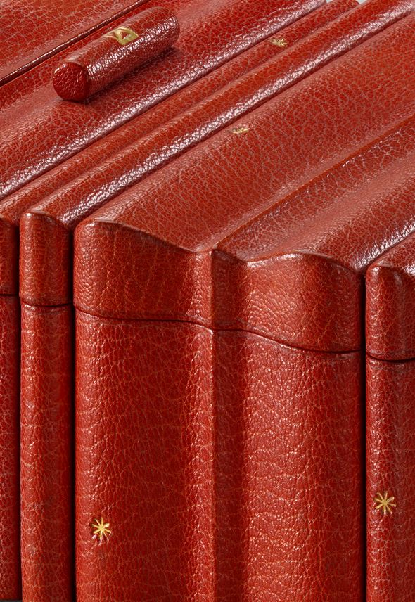 Josef  Hoffmann - Leather box | MasterArt